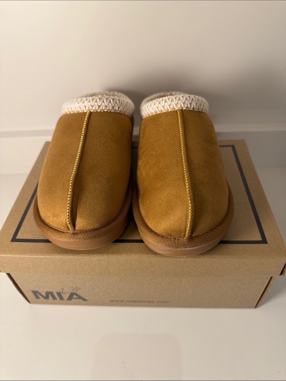 MIA Kids Chestnut Slip-On Mule Slippers with Cream Knit Collar - Girls Size 4